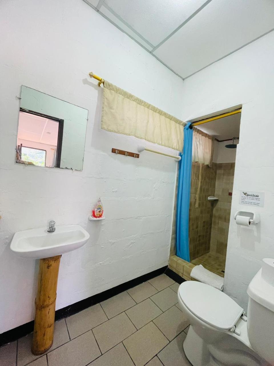 Hostal Darwin Puerto Ayora  Ngoại thất bức ảnh