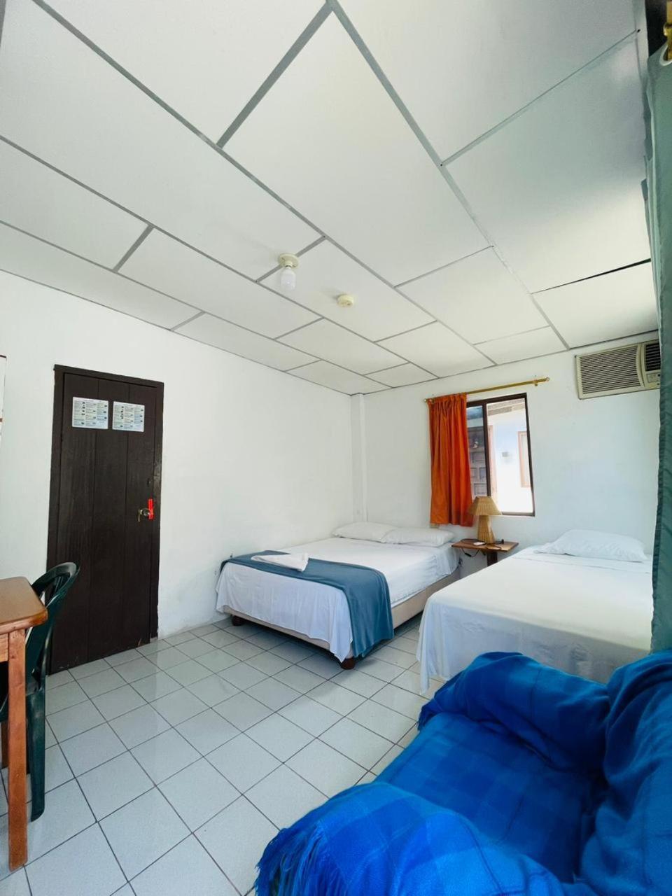 Hostal Darwin Puerto Ayora  Ngoại thất bức ảnh