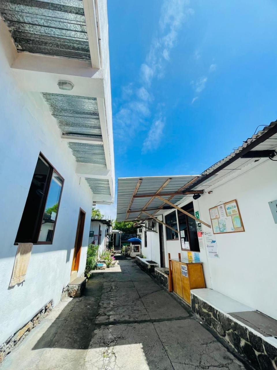 Hostal Darwin Puerto Ayora  Ngoại thất bức ảnh